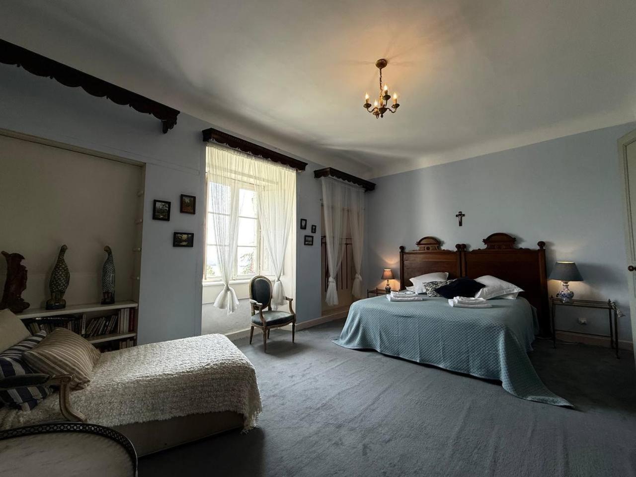 Pensión Chateau D'estrac *